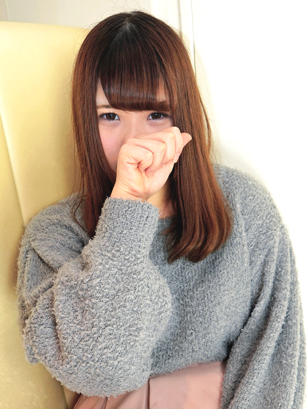 激安ヌキ道楽・新大阪店 みおり 25歳 T：164cm　B：86(E)　W：56　H：88